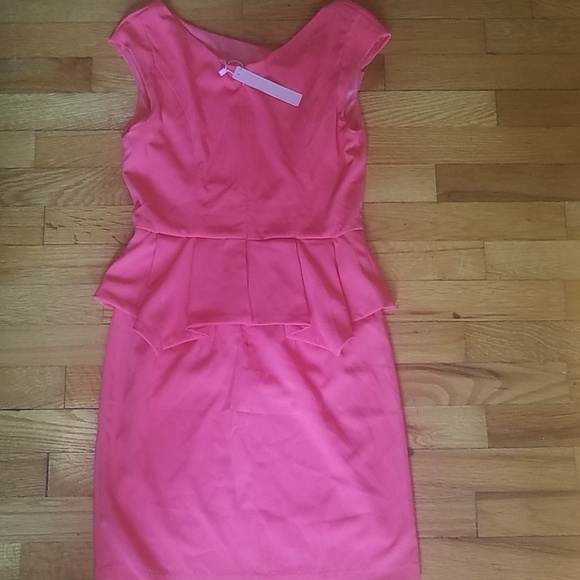 Pink Peplum Dress - Picture 10 of 11